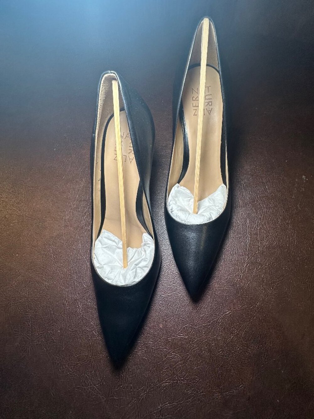 NIB Naturalizer Anna Black Leather Pointed Toe Dress Pumps Heels - Size 9.5